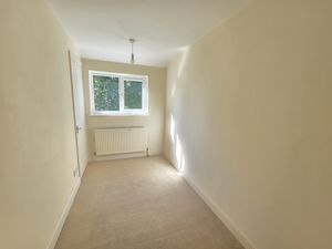 Bedroom- click for photo gallery